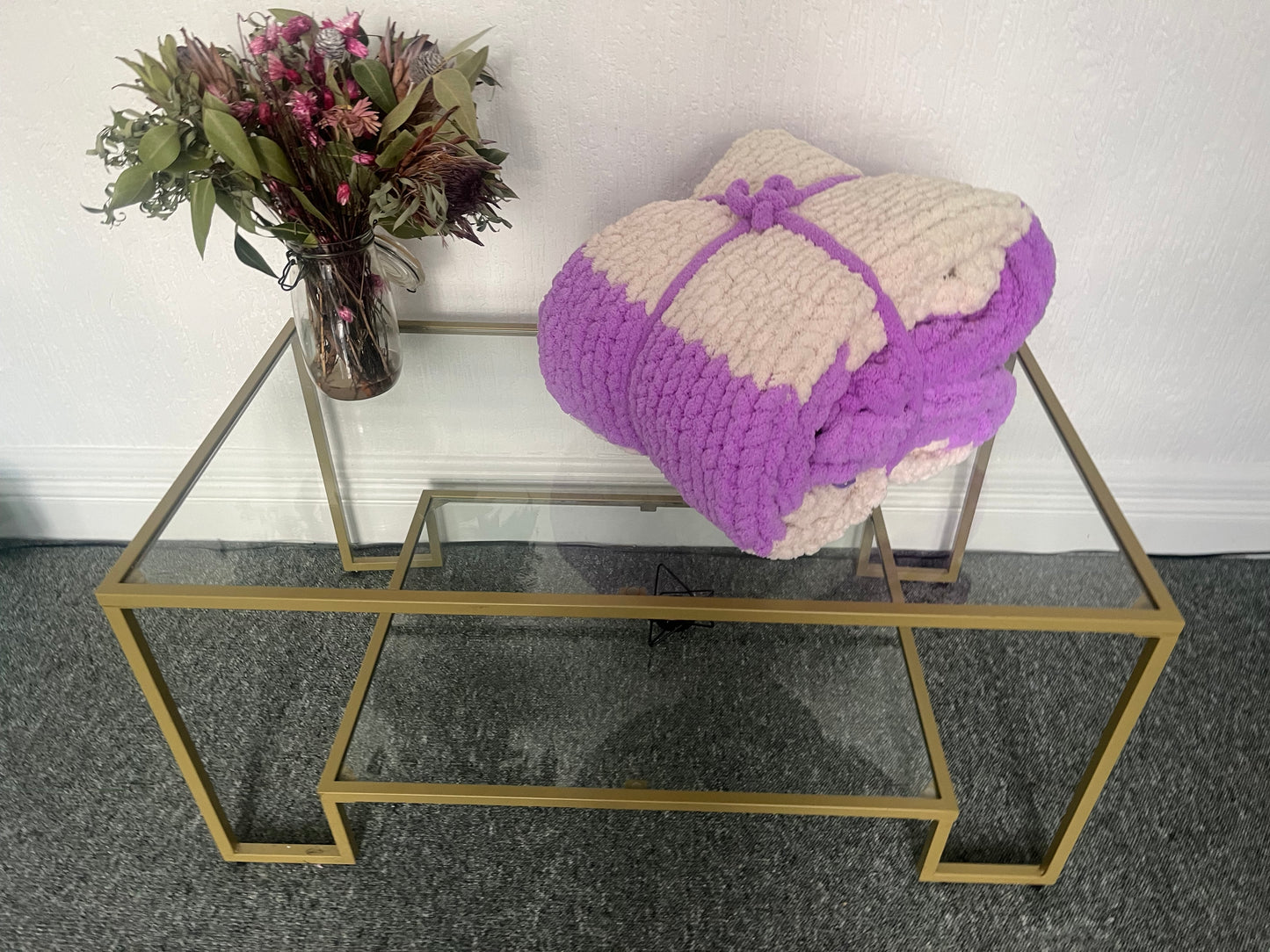Handmade chunky knit blanket