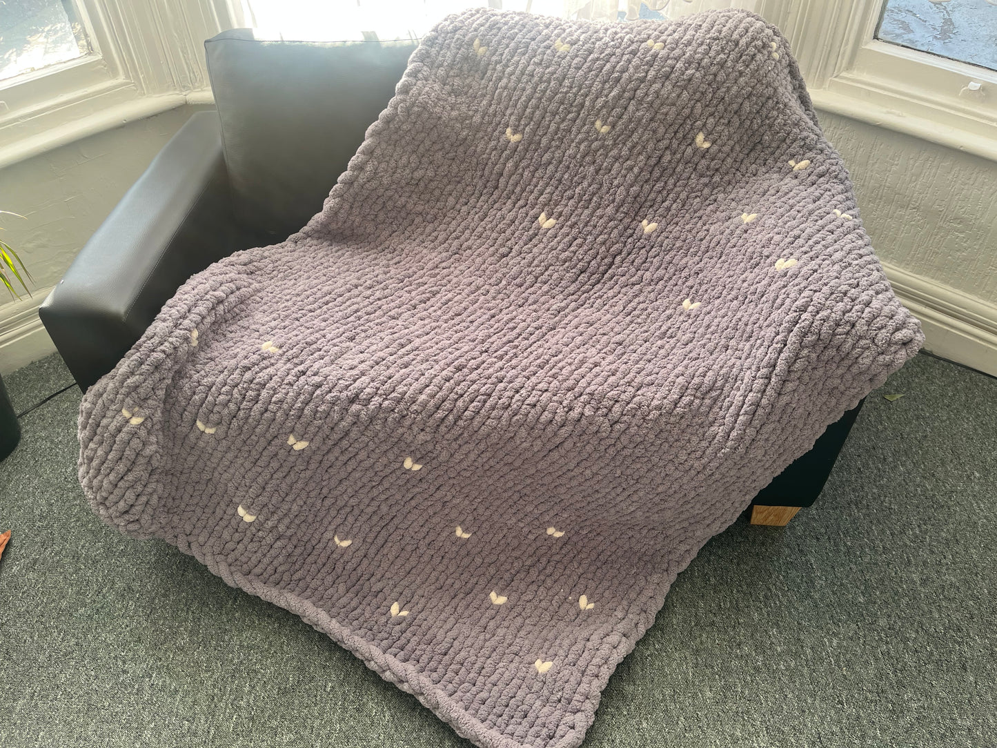 Handmade chunky knit blanket