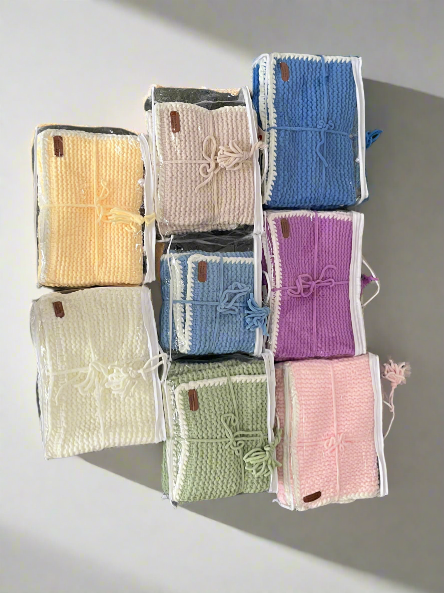 Blue baby blanket 79x79cm