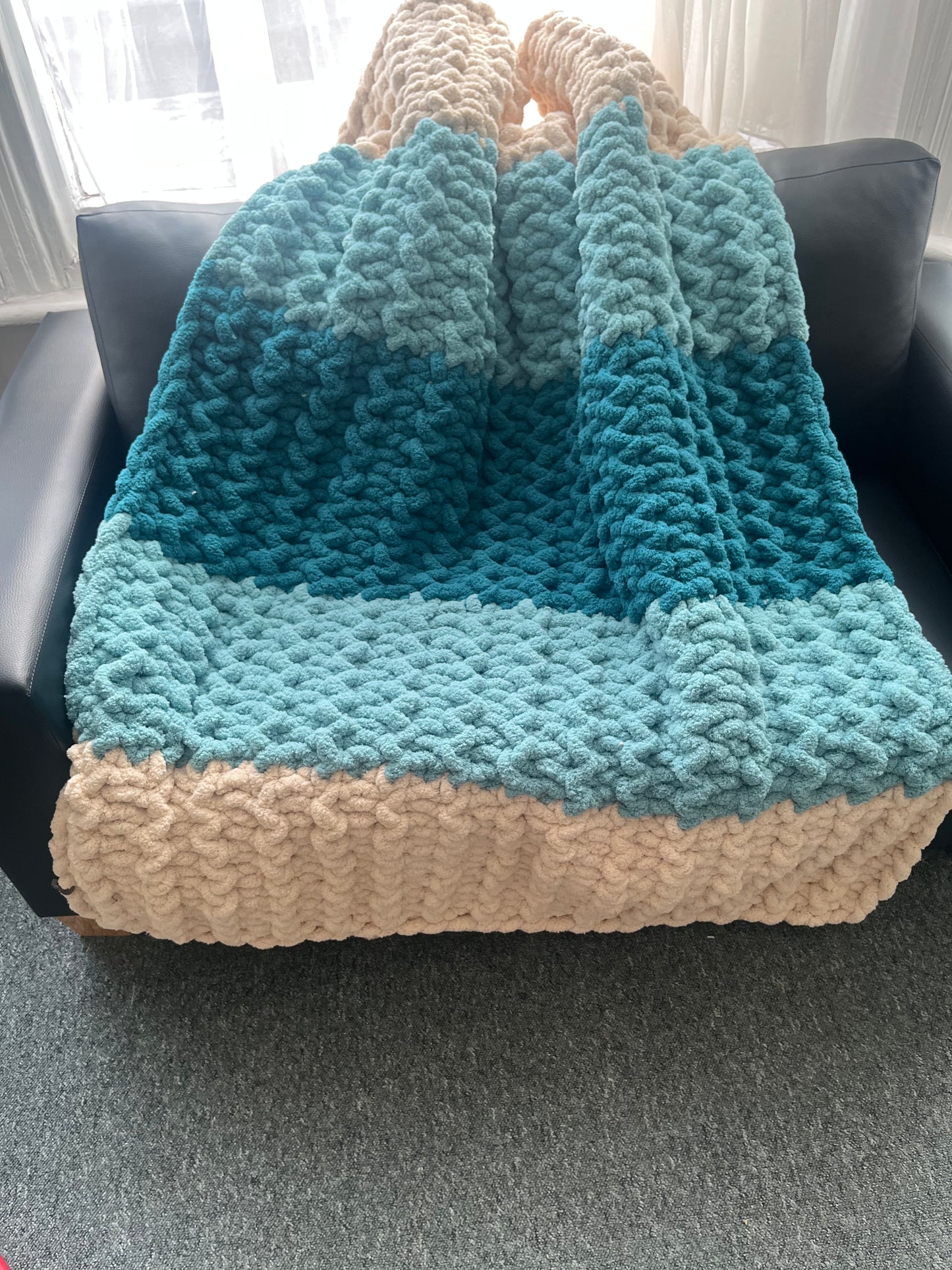 Handmade chunky knit blanket
