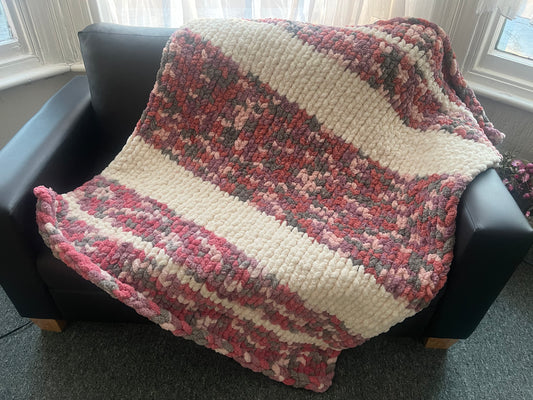 Handmade chunky knit blanket