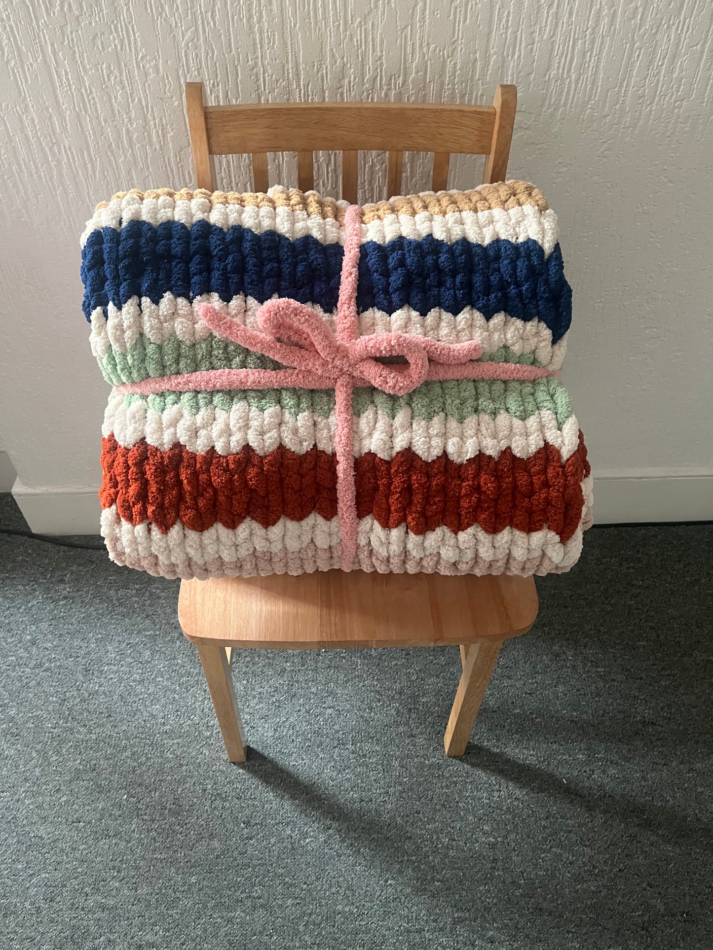 Handmade chunky knit blanket
