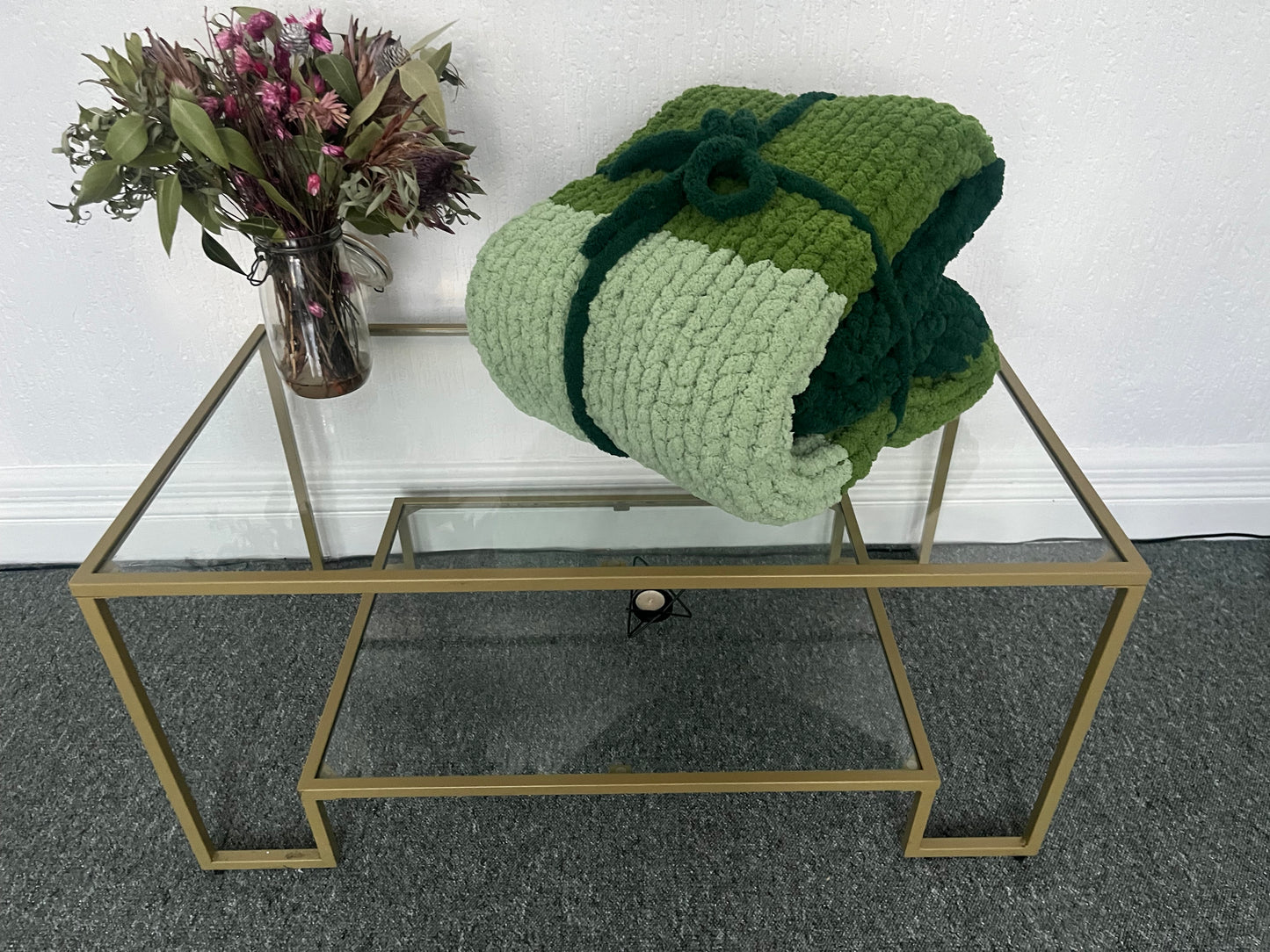 Handmade chunky knit blanket