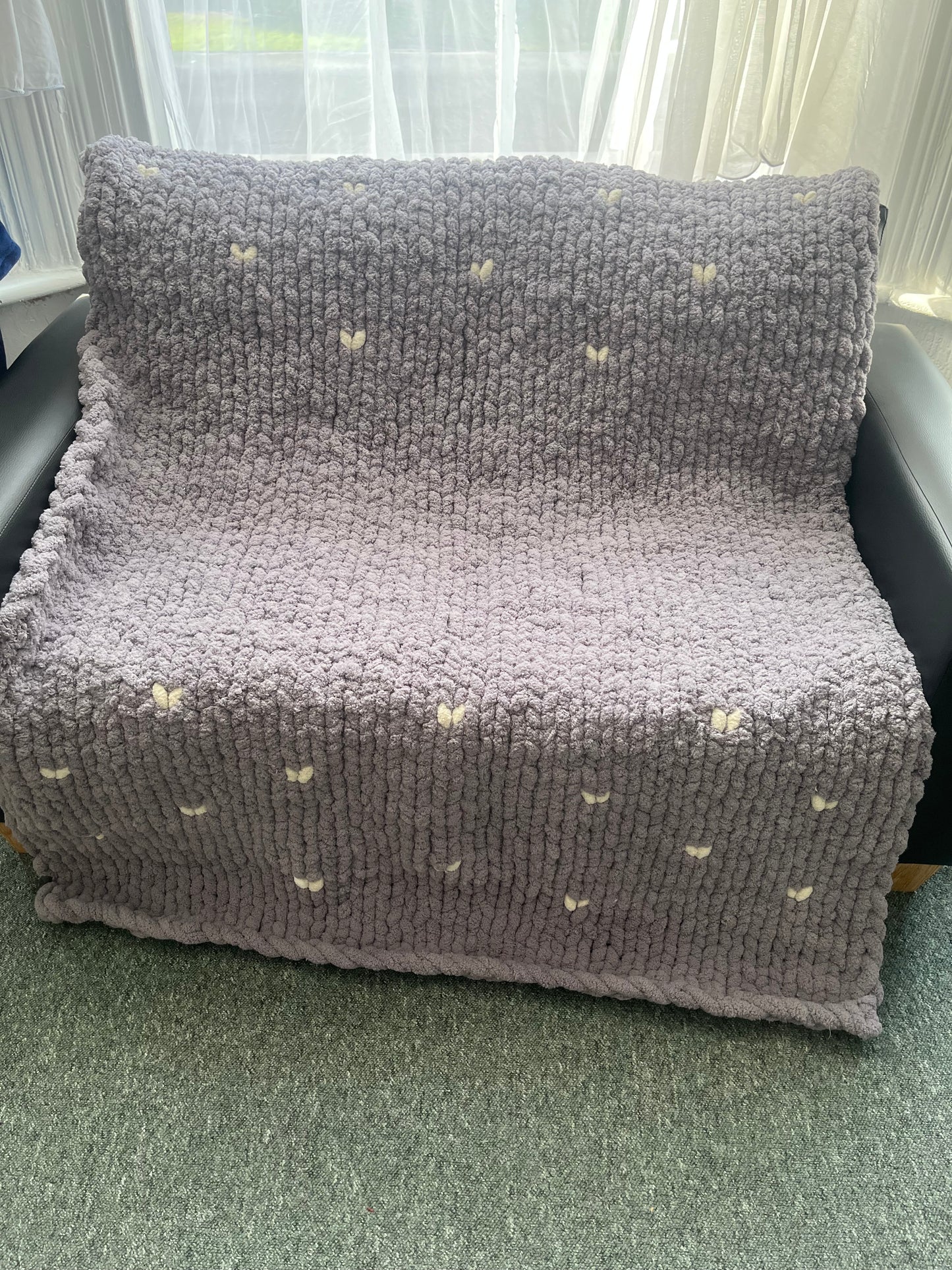 Handmade chunky knit blanket