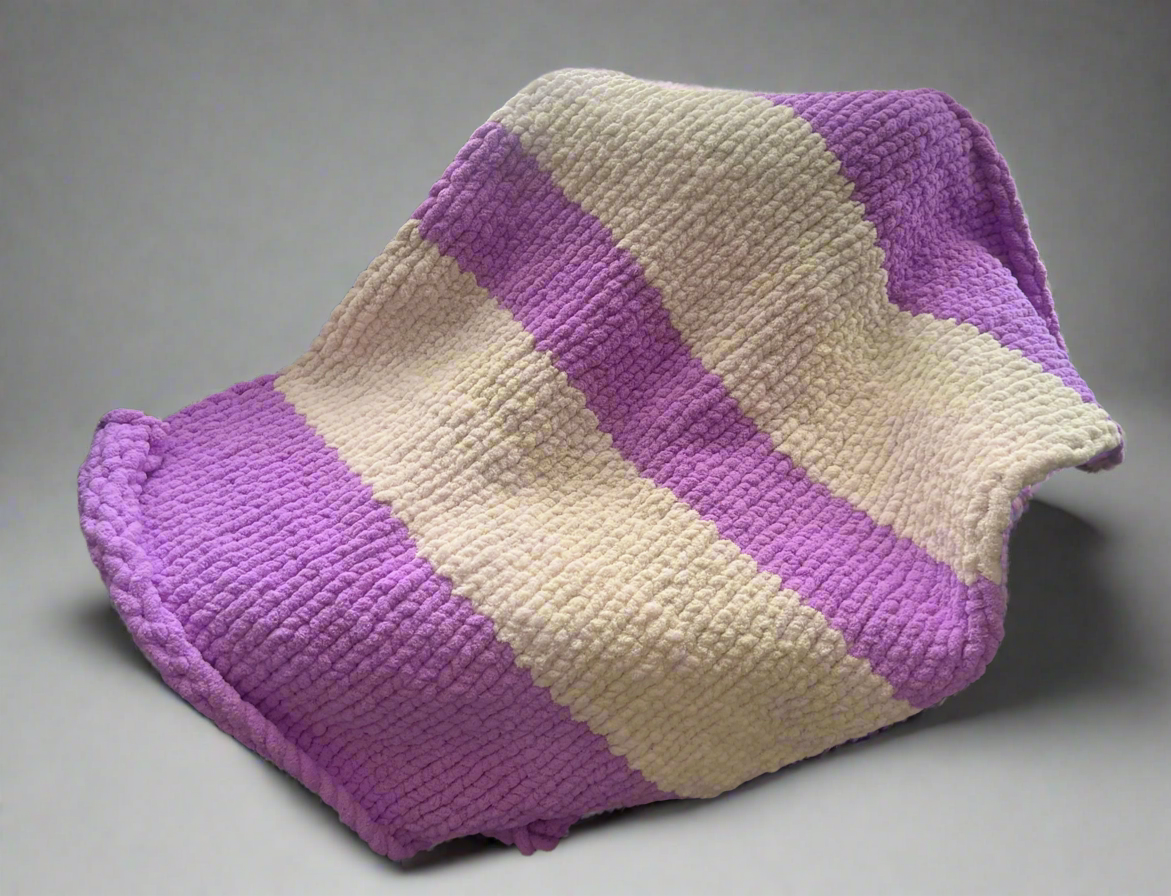 Handmade chunky knit blanket