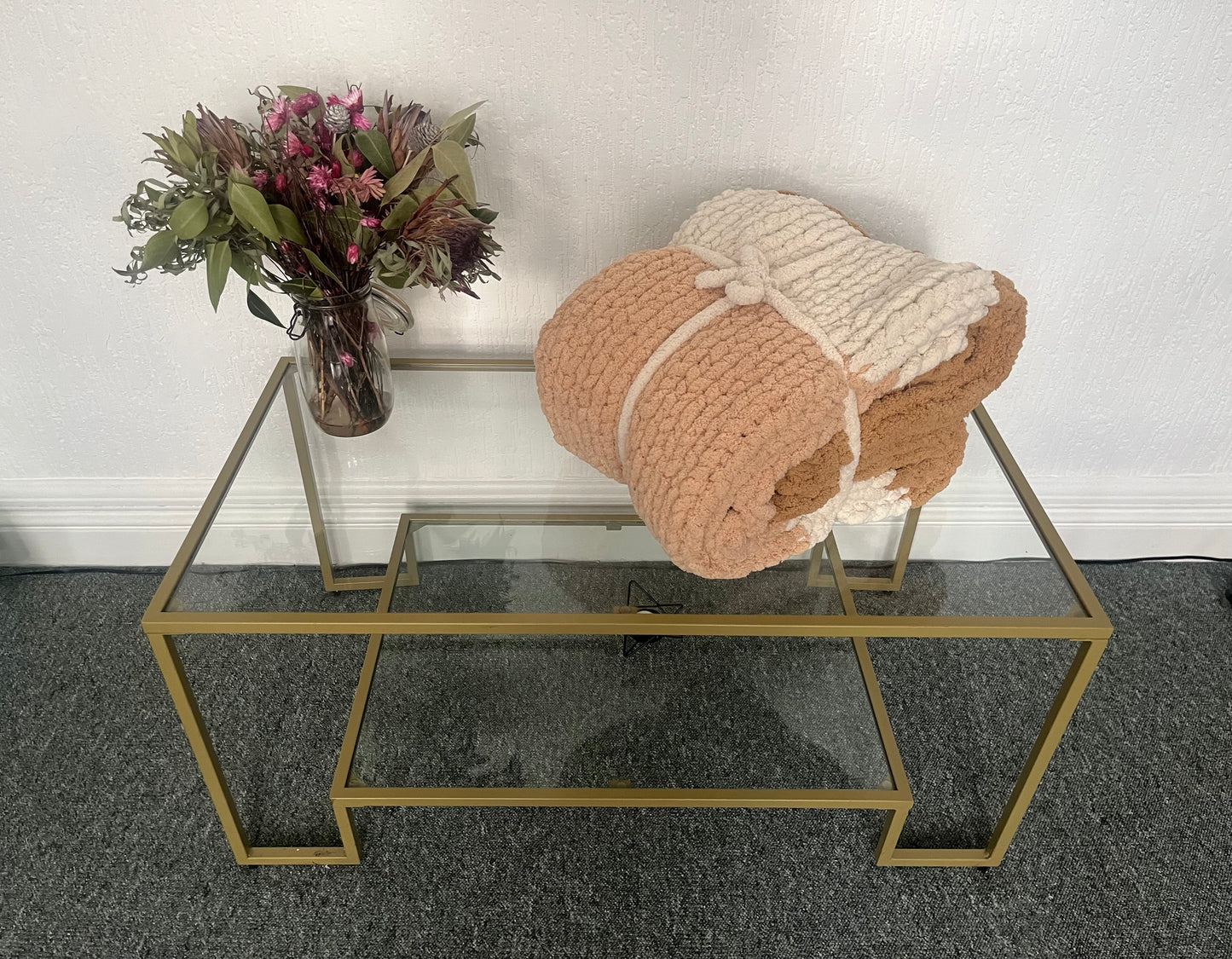 Handmade chunky knit blanket