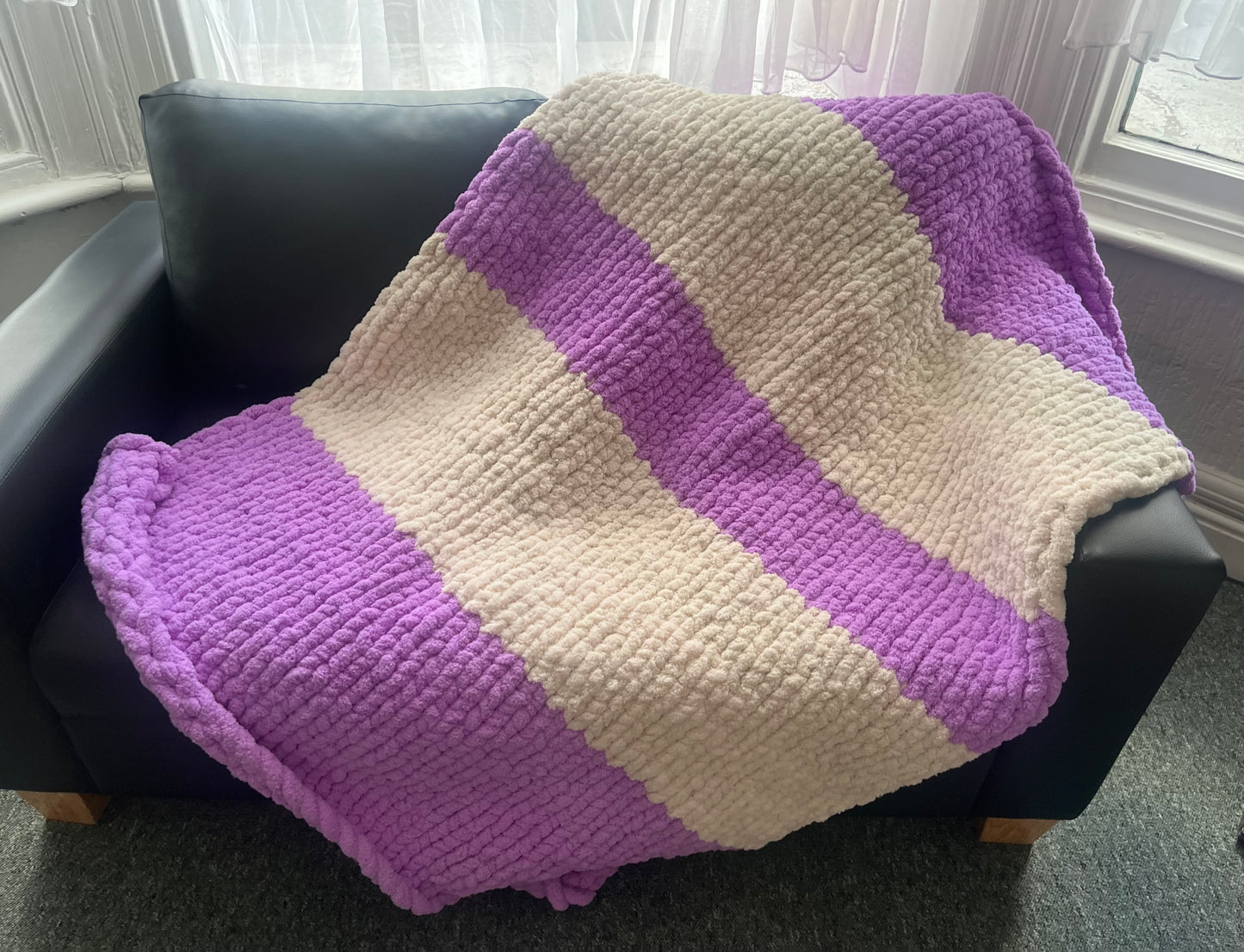 Handmade chunky knit blanket