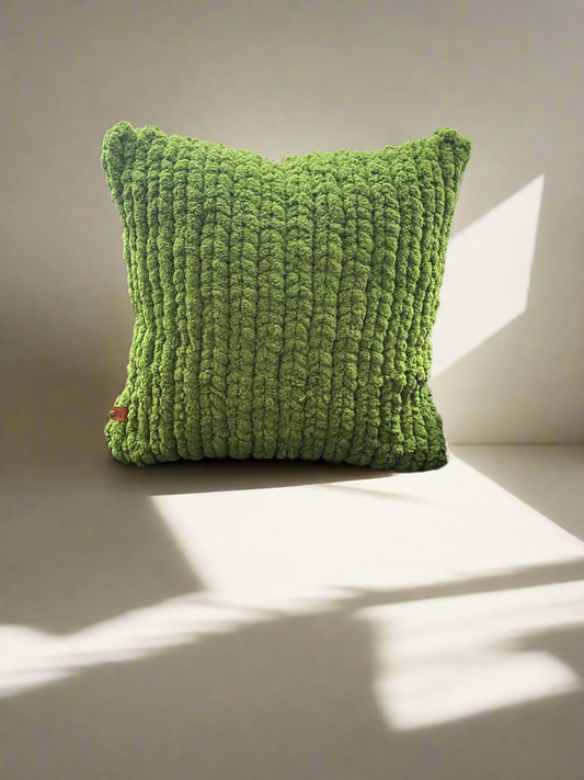 Handmade chunky knit Cushion 40x40cm